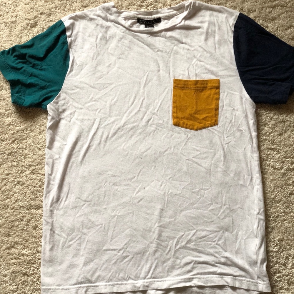 Forever 21 T-shirt